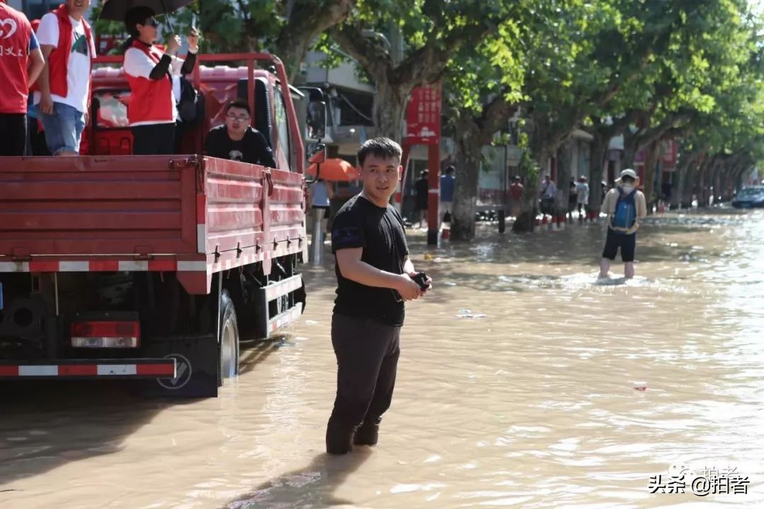 不管几岁内心永远有颗少女心,不管多少岁心里永远十八岁