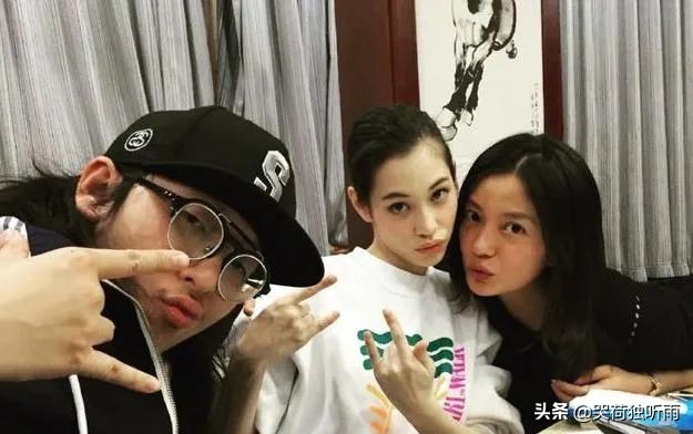 娱乐圈大洗牌！赵薇被封，郑爽被罚3亿，顶流明星的反噬来了