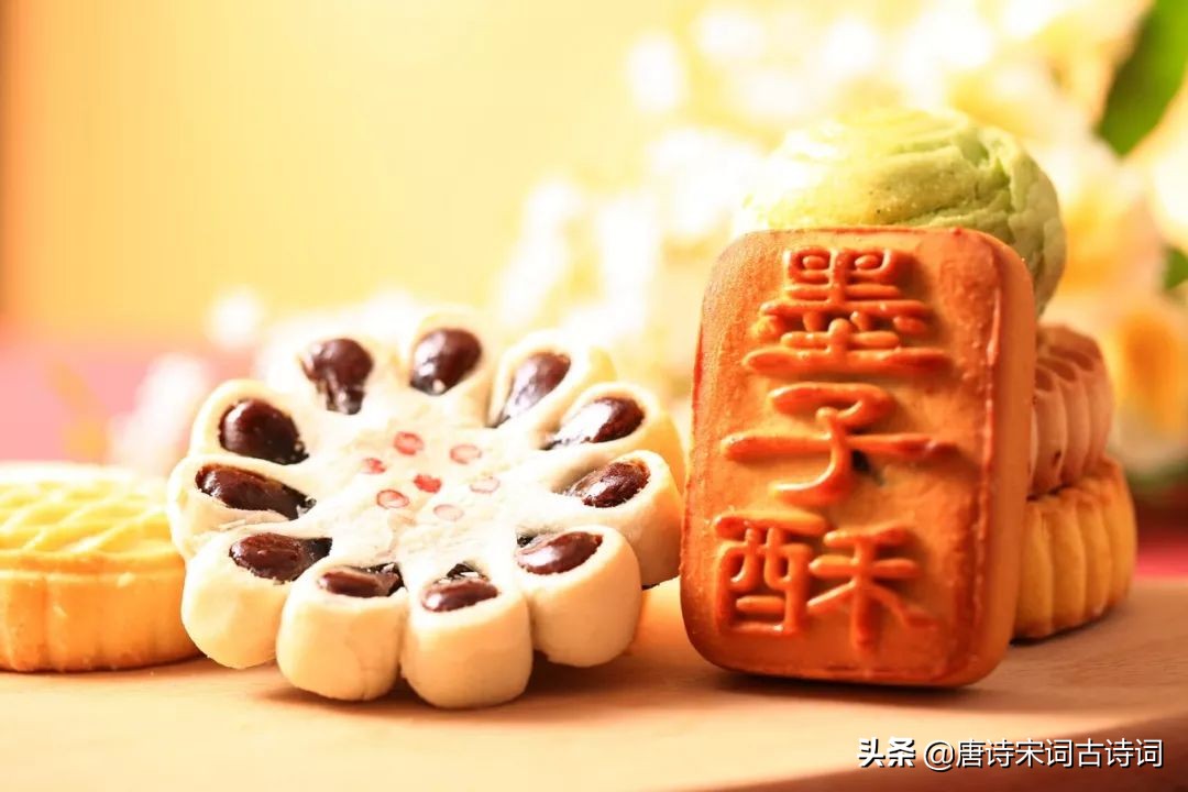 简短走心的美食诗句,不负美食的经典语录短句