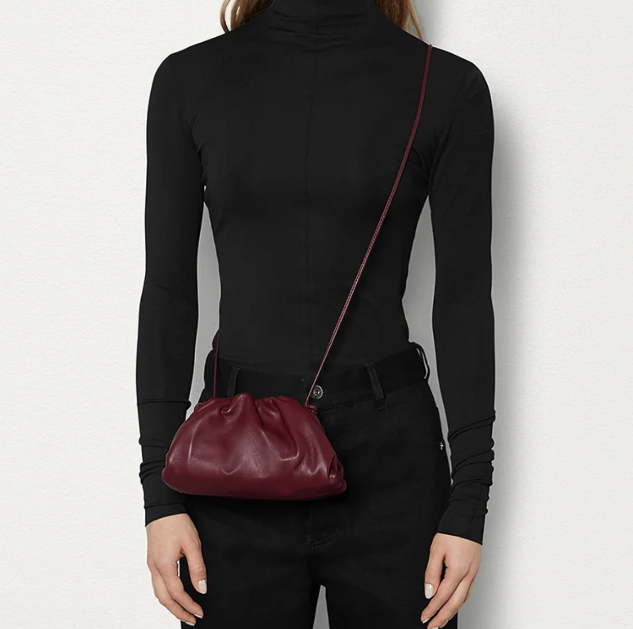 香港免税店有哪些值得买,韩国免税店和三亚免税店哪个靠谱