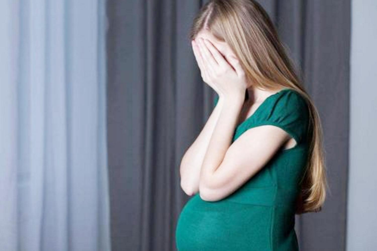 怀孕的女人容易哭是矫情吗,怀孕后为什么爱哭老公不安慰