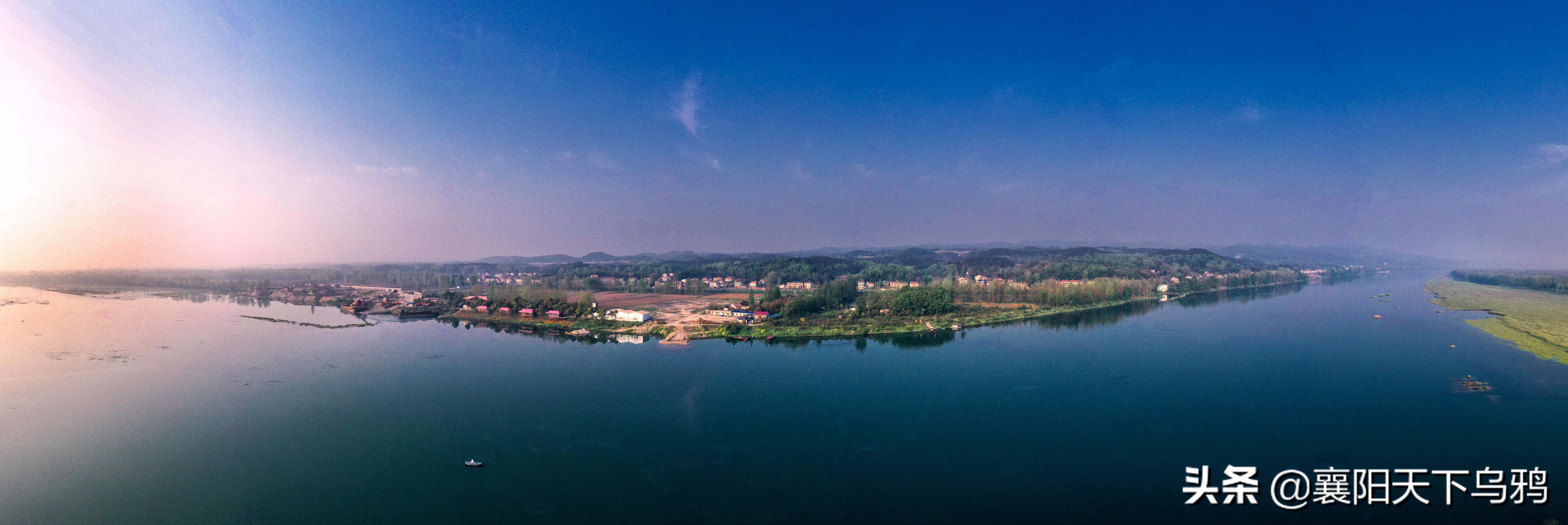 喻家湾年轻的村官叫磊娃儿