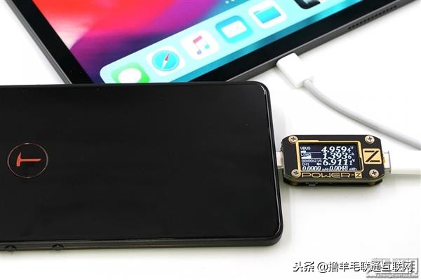 最贵充电宝名不虚传！