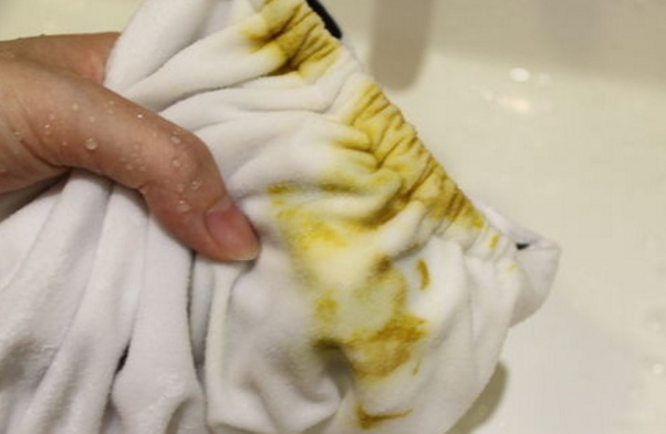 想要宝宝尿布干净柔软，也是有清洗窍门的，看看你是不是这样洗的