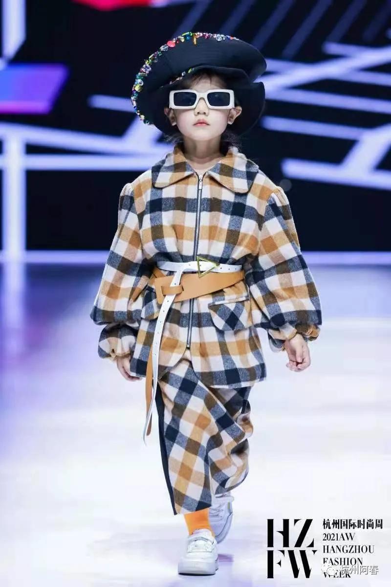 国际时尚周巴黎,时装周秀场