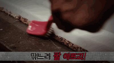 洗手台发霉，怎么办？老师傅教你一招，3秒统统清掉霉菌黑斑