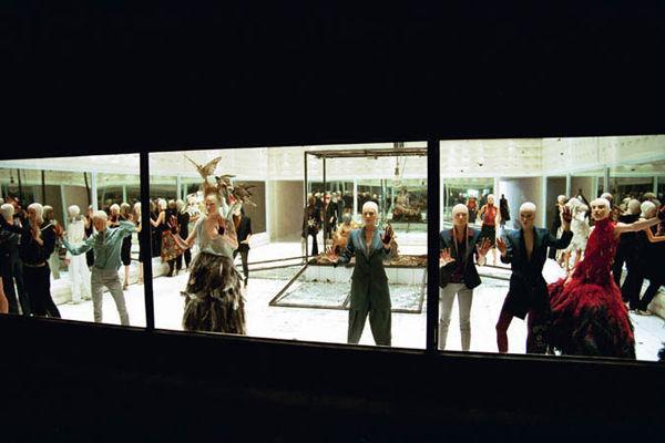 亚历山大麦昆风格,亚历山大麦昆年轻时