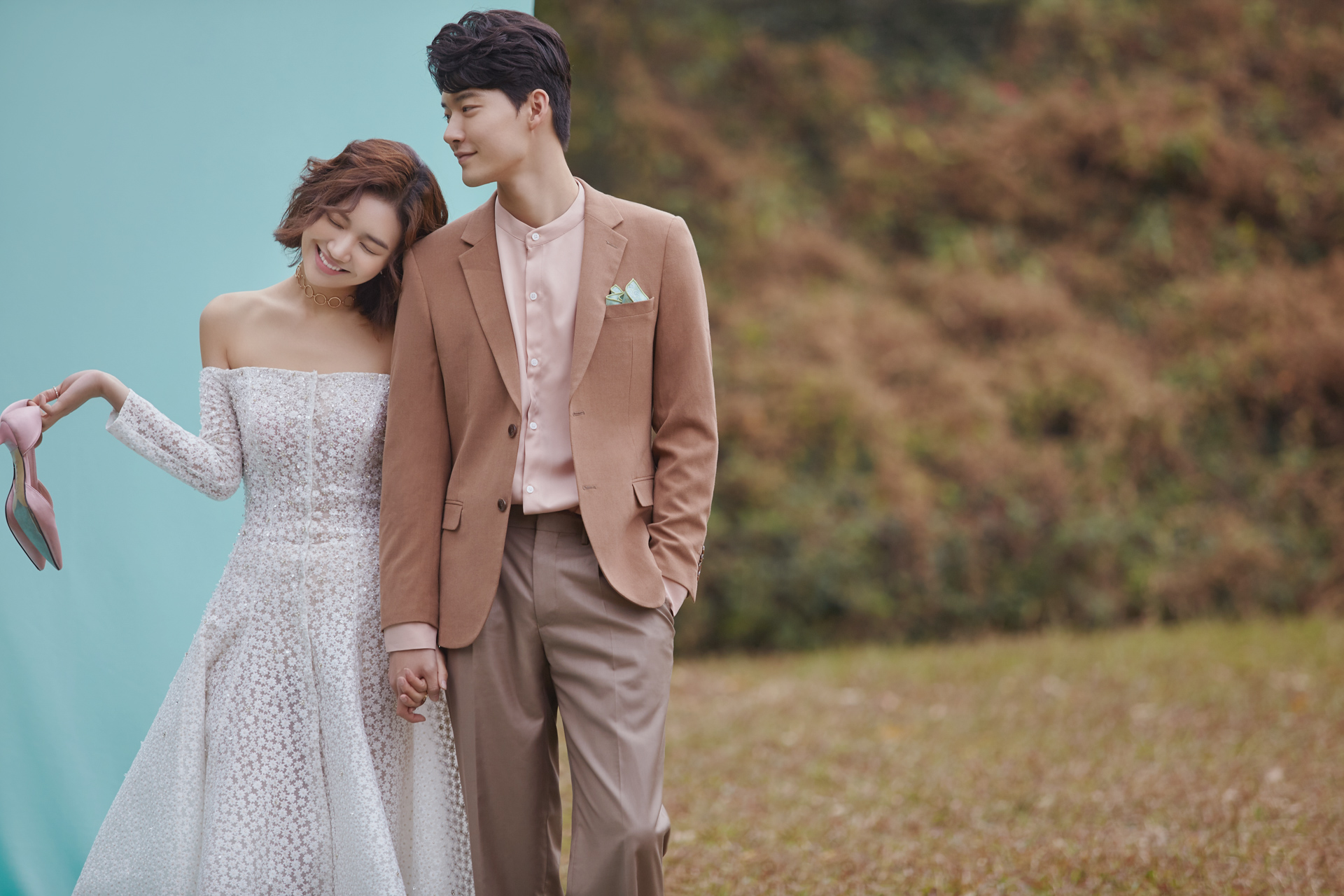 婚纱摄影造型发型教程,婚纱照中古发型教程