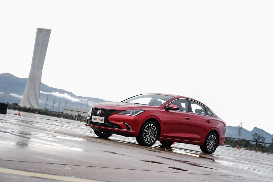 长安逸动1.4t蓝鲸版发动机热效率,长安逸动1.6发动机热效率