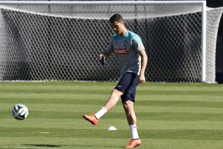 足球基本功训练10个绝佳步法,足球基本功怎么训练