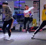 啦啦操和爵士舞哪个受欢迎,爵士舞为何成为热门舞种