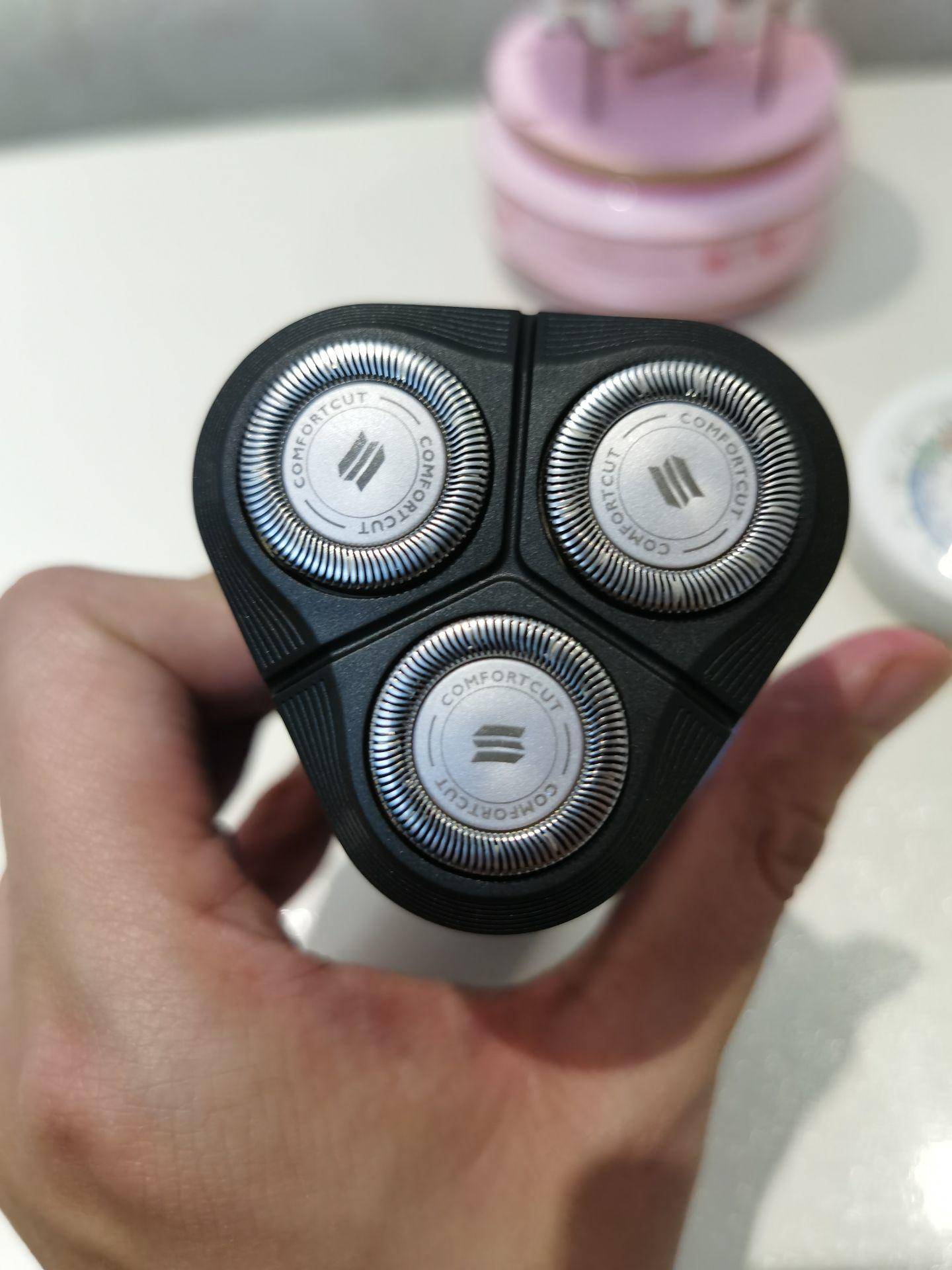 飞利浦1000系列剃须刀咋样啊,双11飞利浦剃须刀排行