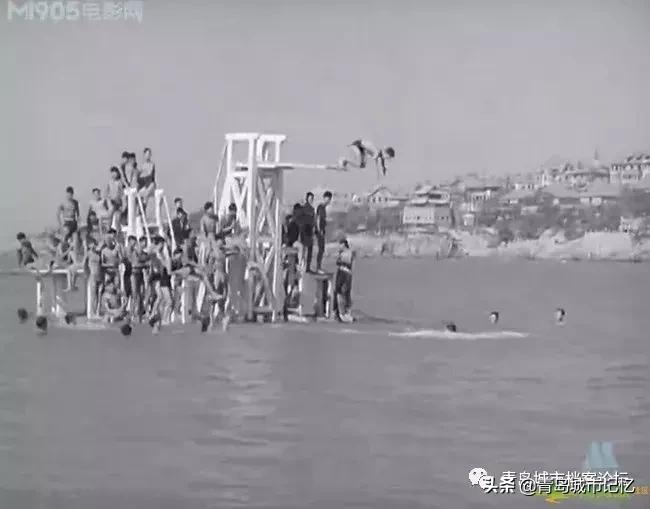 老电影小小足球队,60年代老电影小足球队员完整版