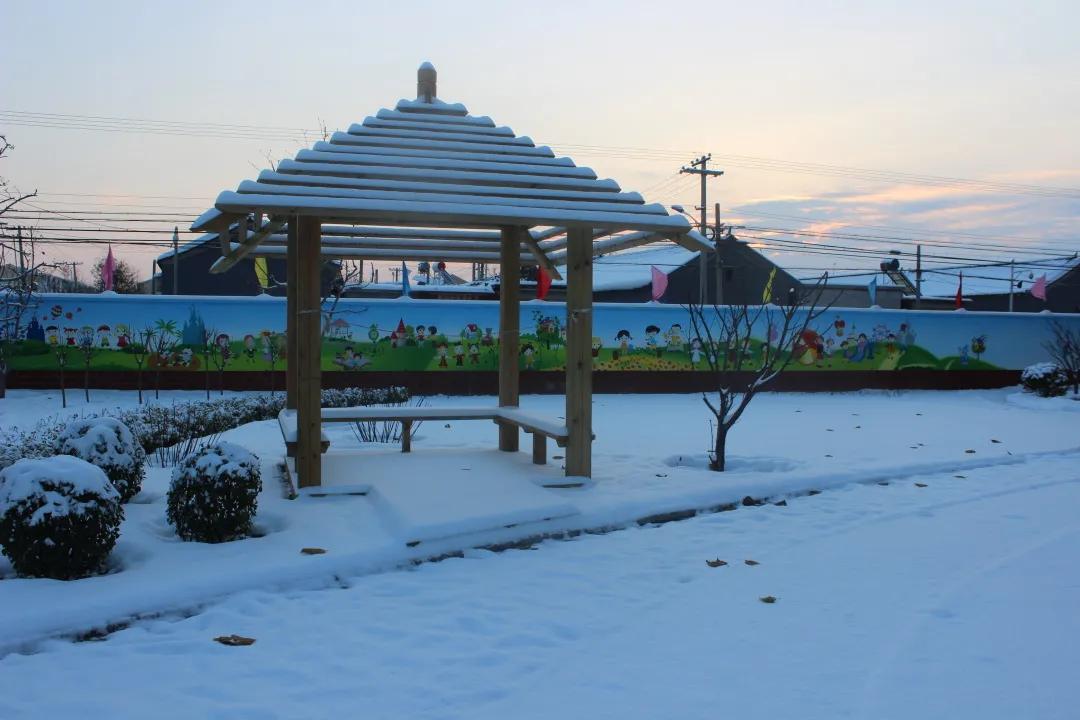 最美校园获奖照片,喜报学校荣获全面优胜单位