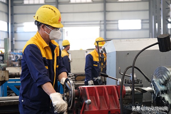 坚守砂石装备阵地十数年光阴铸就磊蒙机械辉煌