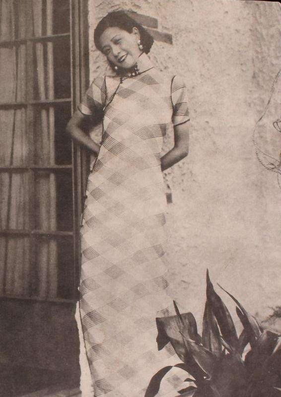 民国女神阮玲玉:遇人不淑,爱而不得,自杀后30万人为她送行