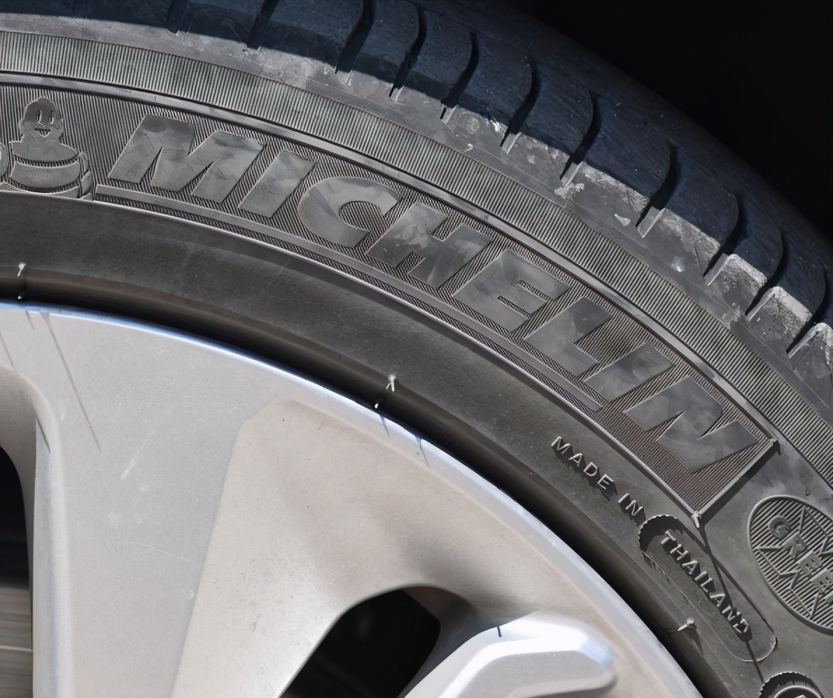 本田雅阁10代原装轮胎是什么牌子,本田雅阁9代用什么样的轮胎好用