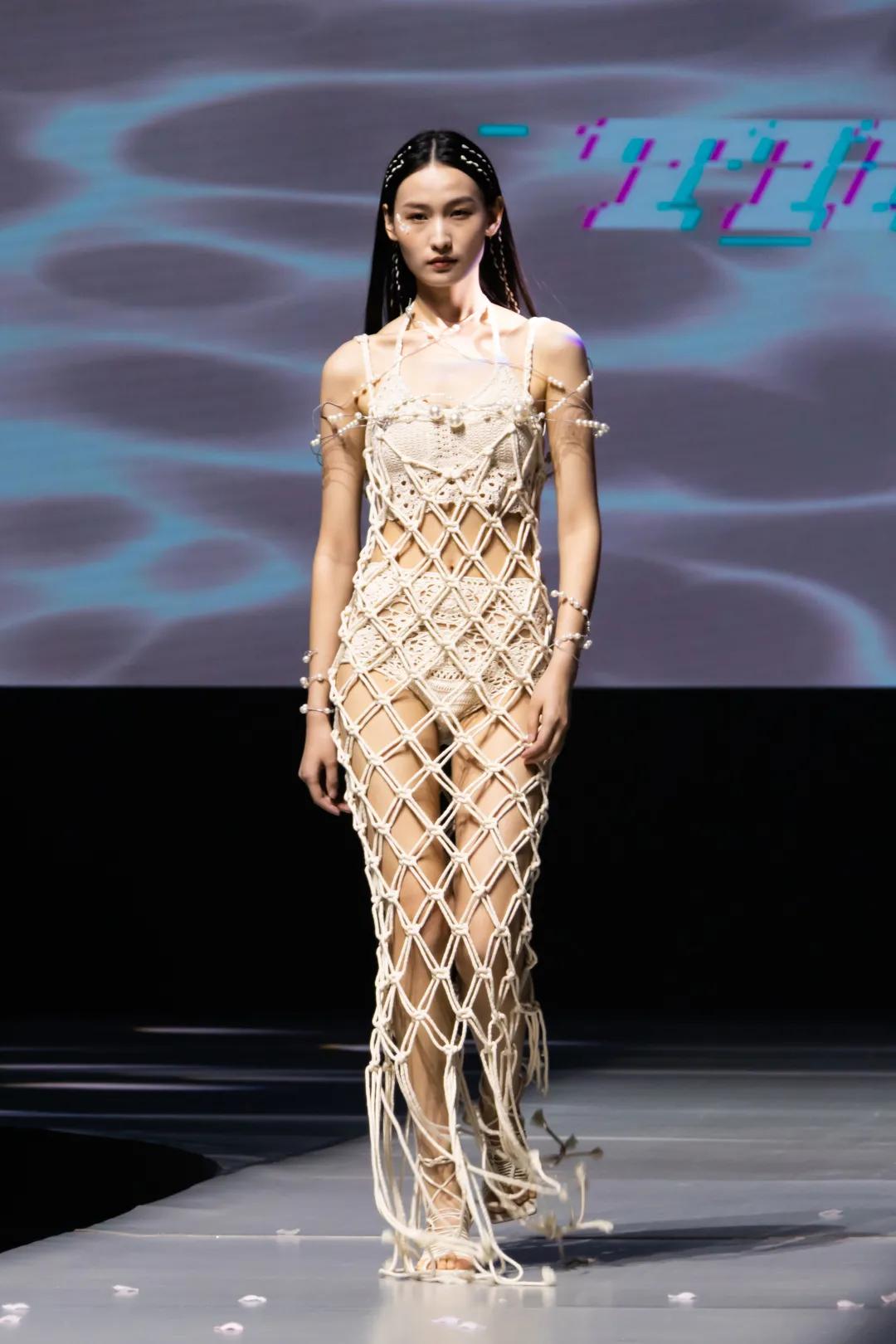 2021年清华服装设计毕业秀,中国优秀的服装设计毕业秀