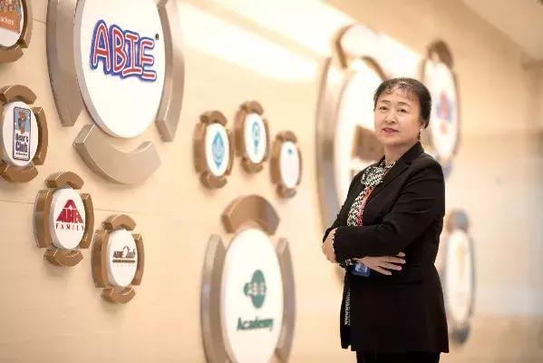 【百度百悦人物】爱贝教育集团副总裁杨晓明,WinABC研发团队成员