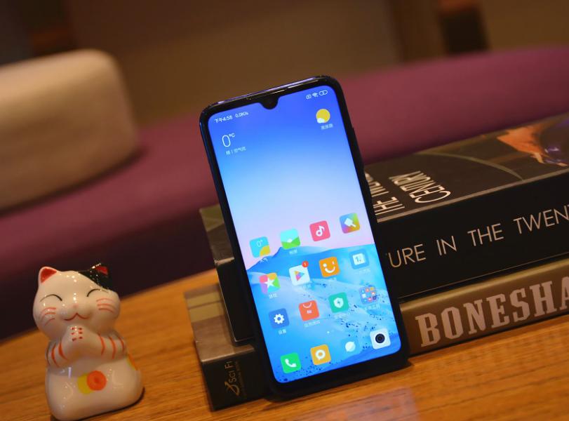 实体店和京东上买手机有什么区别,手机在拼多多买还是京东买