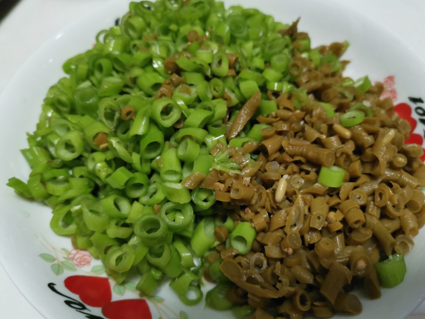 酸辣空心菜梗和酸豆角做法,四川空心菜酸豆角肉末怎么炒好吃