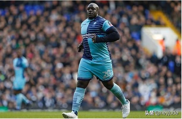 足坛体重最重的球员,现役足坛上十大体重最重的球员