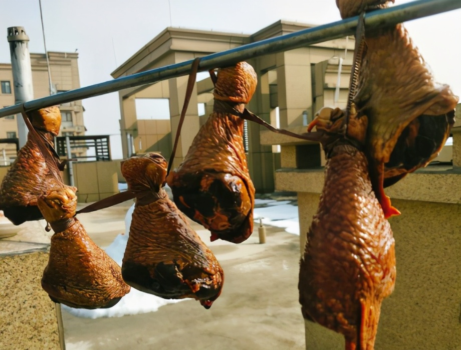 腊鸡腿腌制前要洗干净吗,腌腊鸡腿家常做法