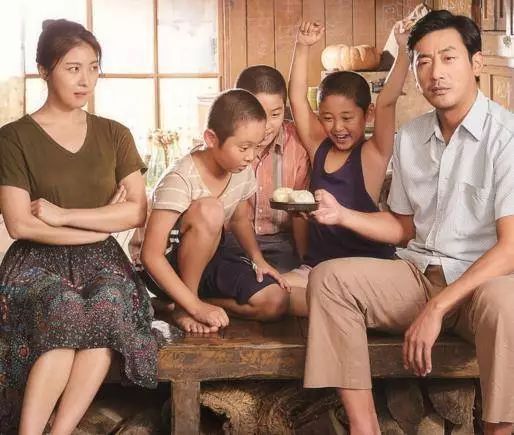 余华许三观卖血记十点读书,余华许三观卖血记在细雨中呼喊