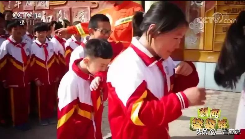 央视少儿频道「新闻袋袋裤」|消防安全进校园形式新颖乐趣多