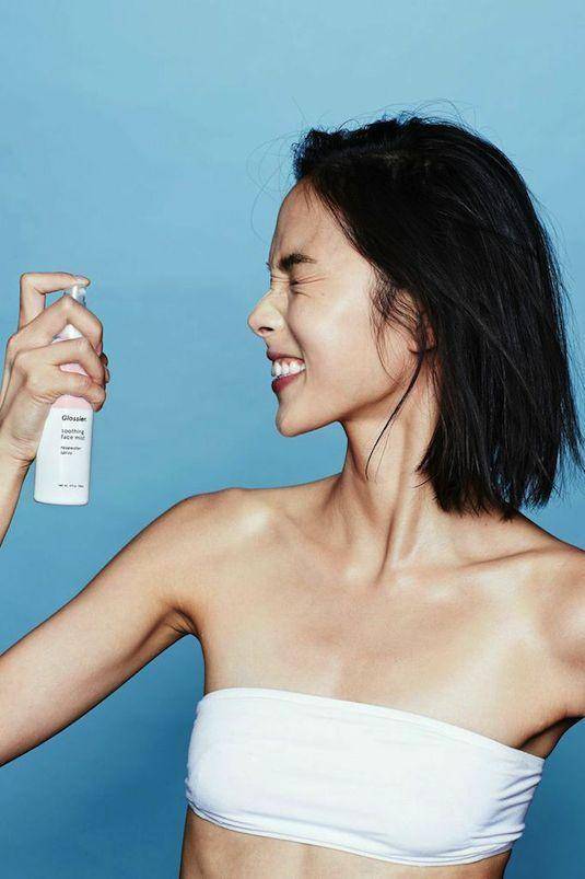 晒后晒伤发红修复最有效的办法,晒后修护可以涂抹晒伤的皮肤吗