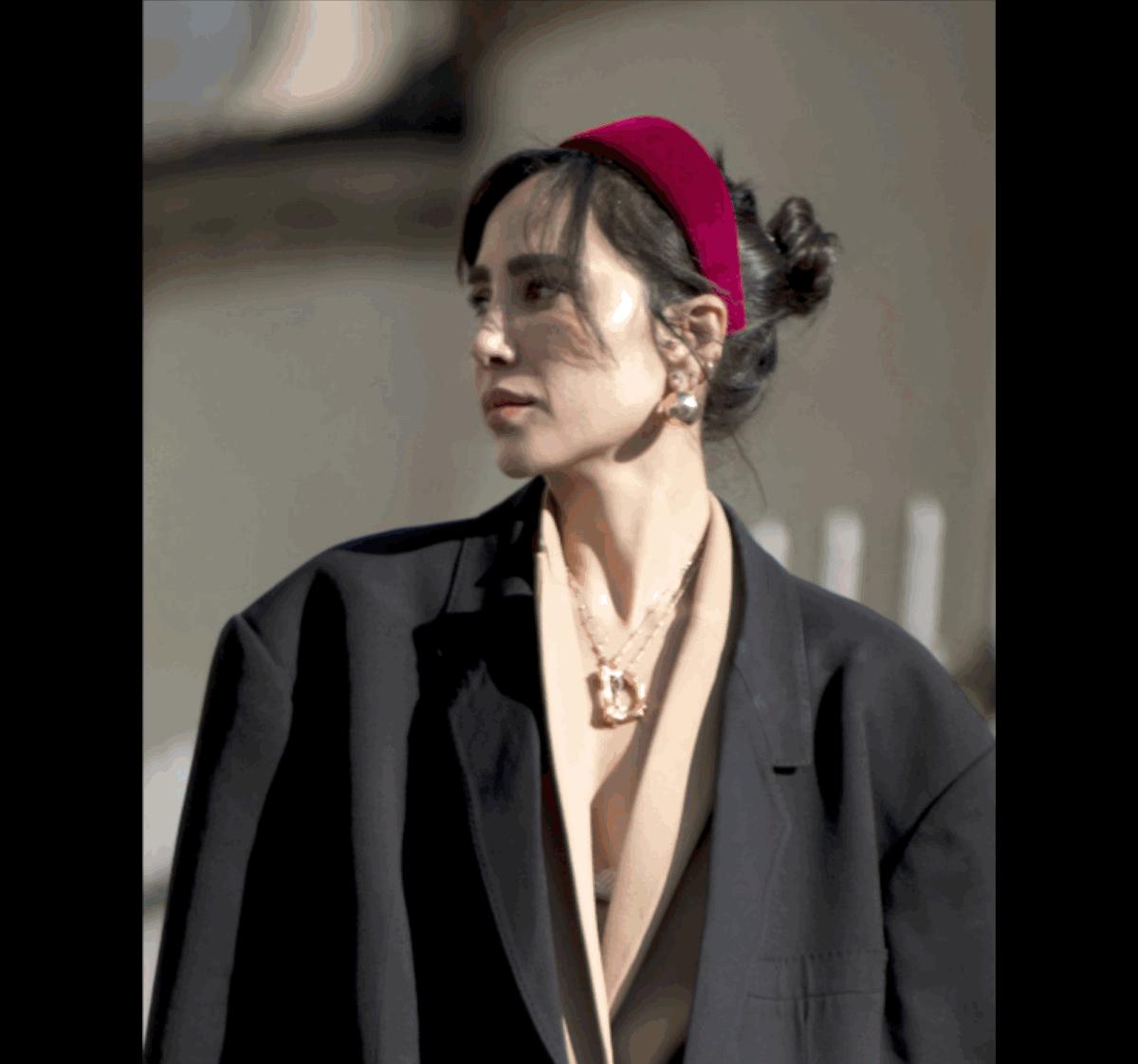 杏色发箍搭配什么衣服好看,糖果色发箍网红简单爆款