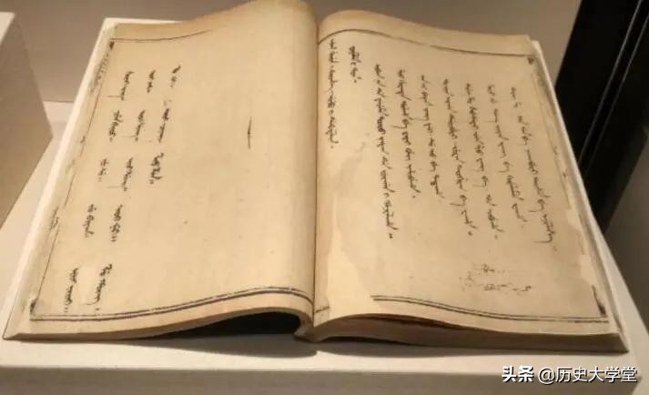 贵为清朝国语的满文,为何在清朝尚未灭亡之际就成了“死文字”