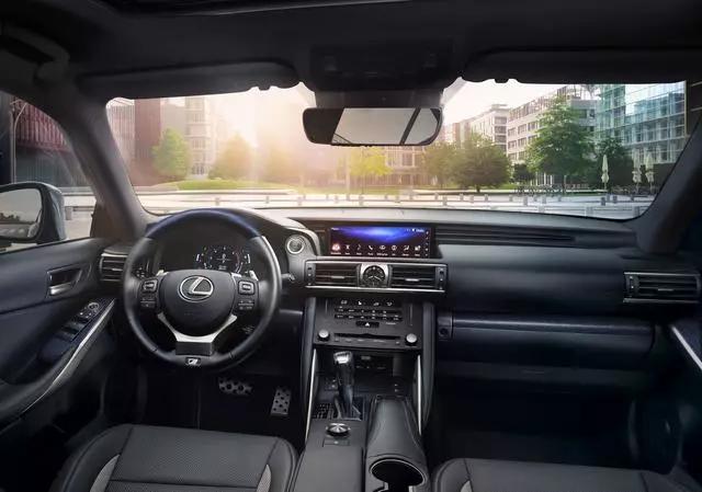 全新2020款雷克萨斯ISFSPORTBlackline特别版亮相，限量900台