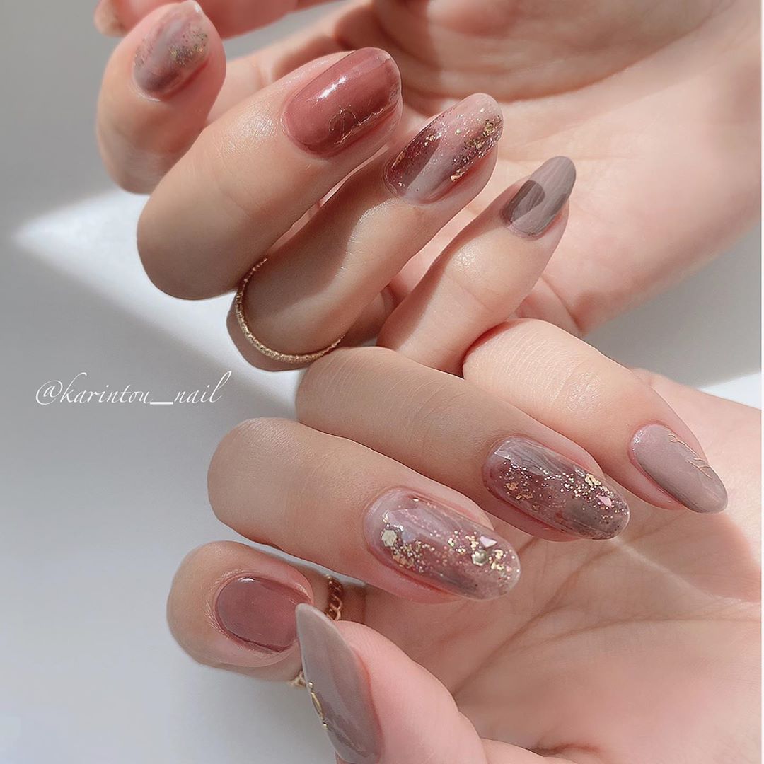 晶石猫眼美甲月牙光,绝美猫眼石美甲