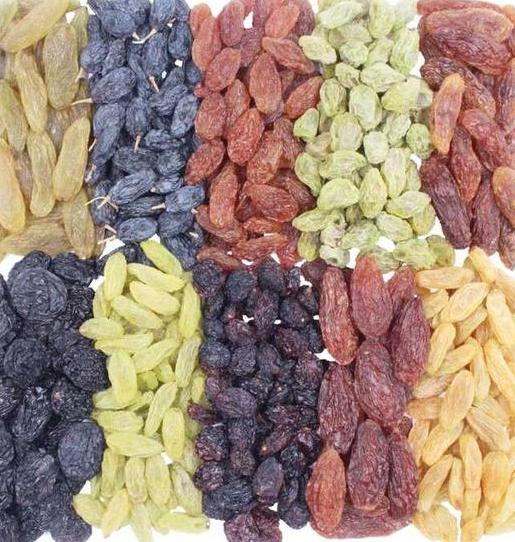 真正的黑色葡萄干,正宗的新葡萄干