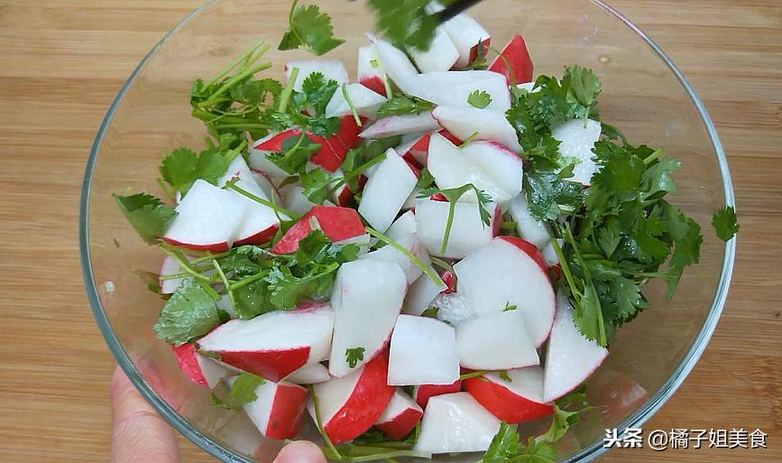 什么菜解油腻助消化,多吃这些食物做法简单对肠胃好