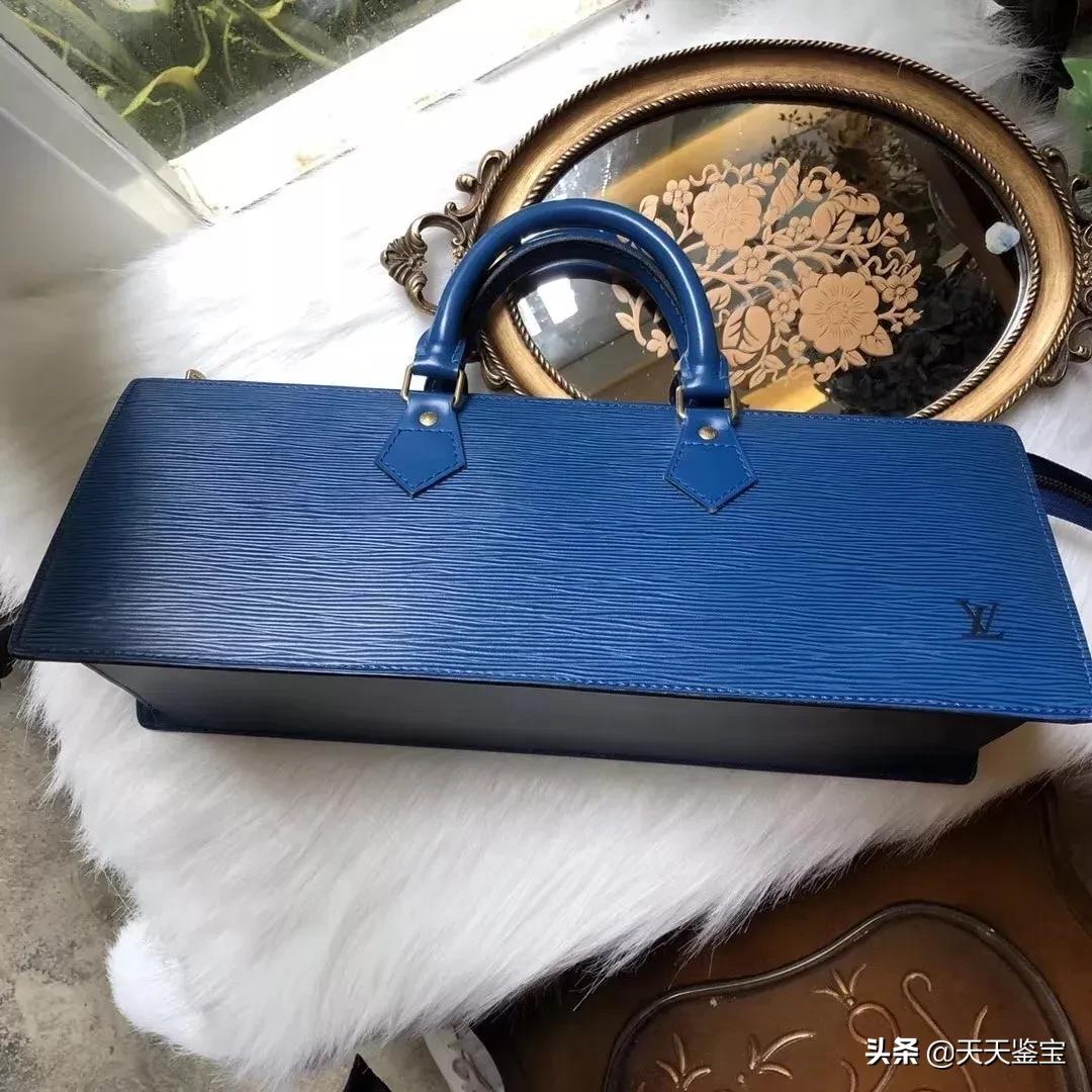 lv包包真的好看吗,为什么lv包包那么硬