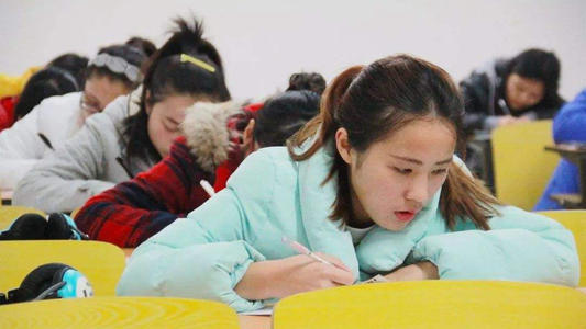 专科生如何更好的就业,考上专科注意什么问题