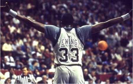 奥拉朱旺是最完美的中锋吗,被低估的中锋奥拉朱旺