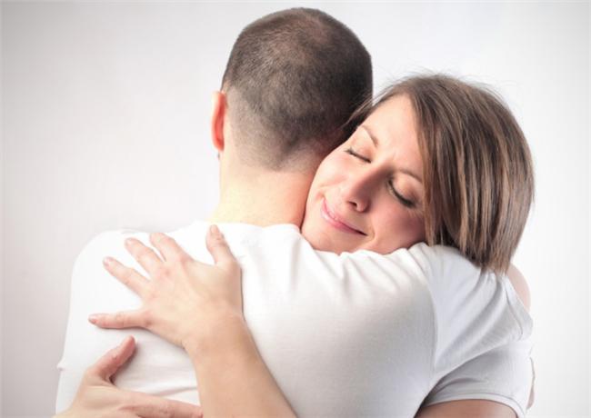 情侣同居后分开了,情侣同居后又分开住但没分手