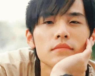 “我要辍学搞直播”：读书没用的*局骗**，你还要信多久？