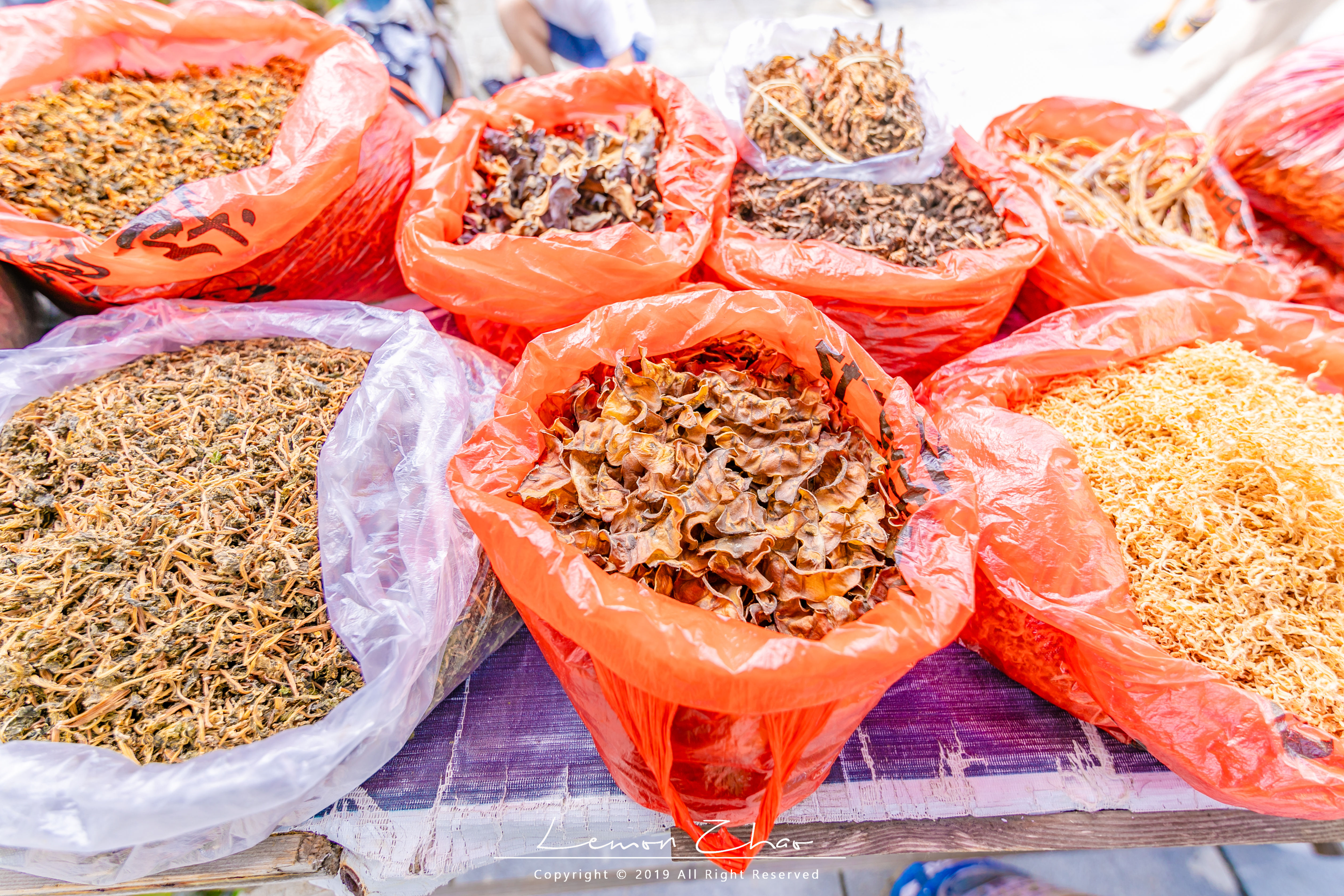 藏于山水之间的避暑胜地,安徽九寨沟风光