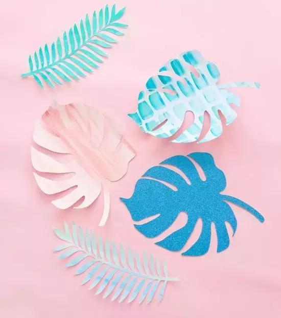 幼师剪纸手工技能大赛作品,幼师贴门上长条创意剪纸