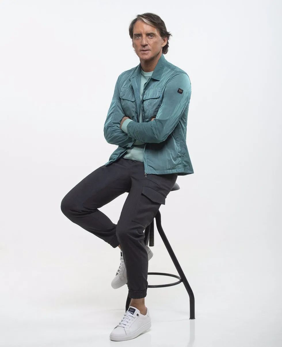 56岁教练才是意大利队最帅男人!穿LP戴百万RM,老男人不油腻典范