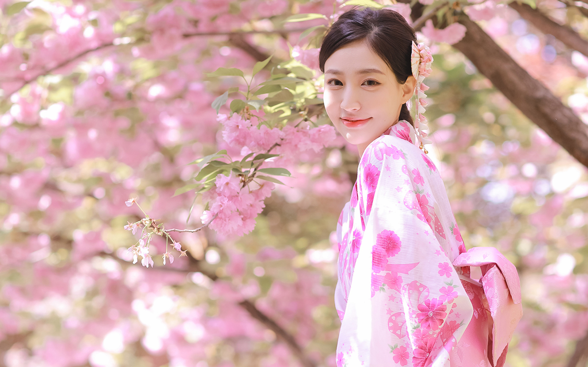 鐩镐翰瀵规柟鑳藉姏寰堝樊浣嗘槸瀹跺涓嶉敊,鐩镐翰涓汉鑳藉姏鍜屽澧冨摢涓洿閲嶈