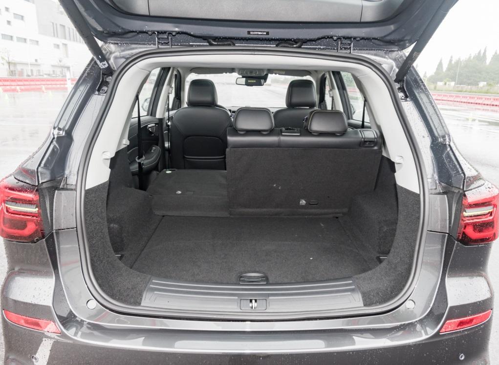 荣威rx52021款四驱,荣威rx52.0t湿式双离合可靠吗