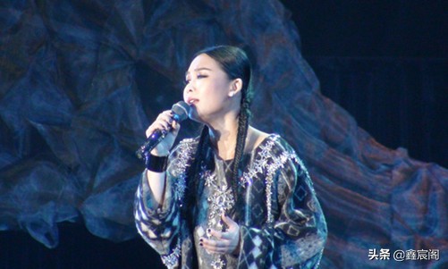 最红好听网络伤感歌曲24首精选,车载超重低音dj好听伤感歌曲