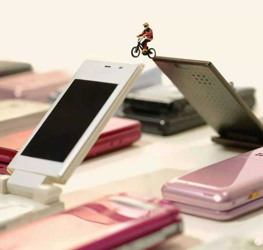 这个日本人，把奥运场地做成一个口罩那么大......