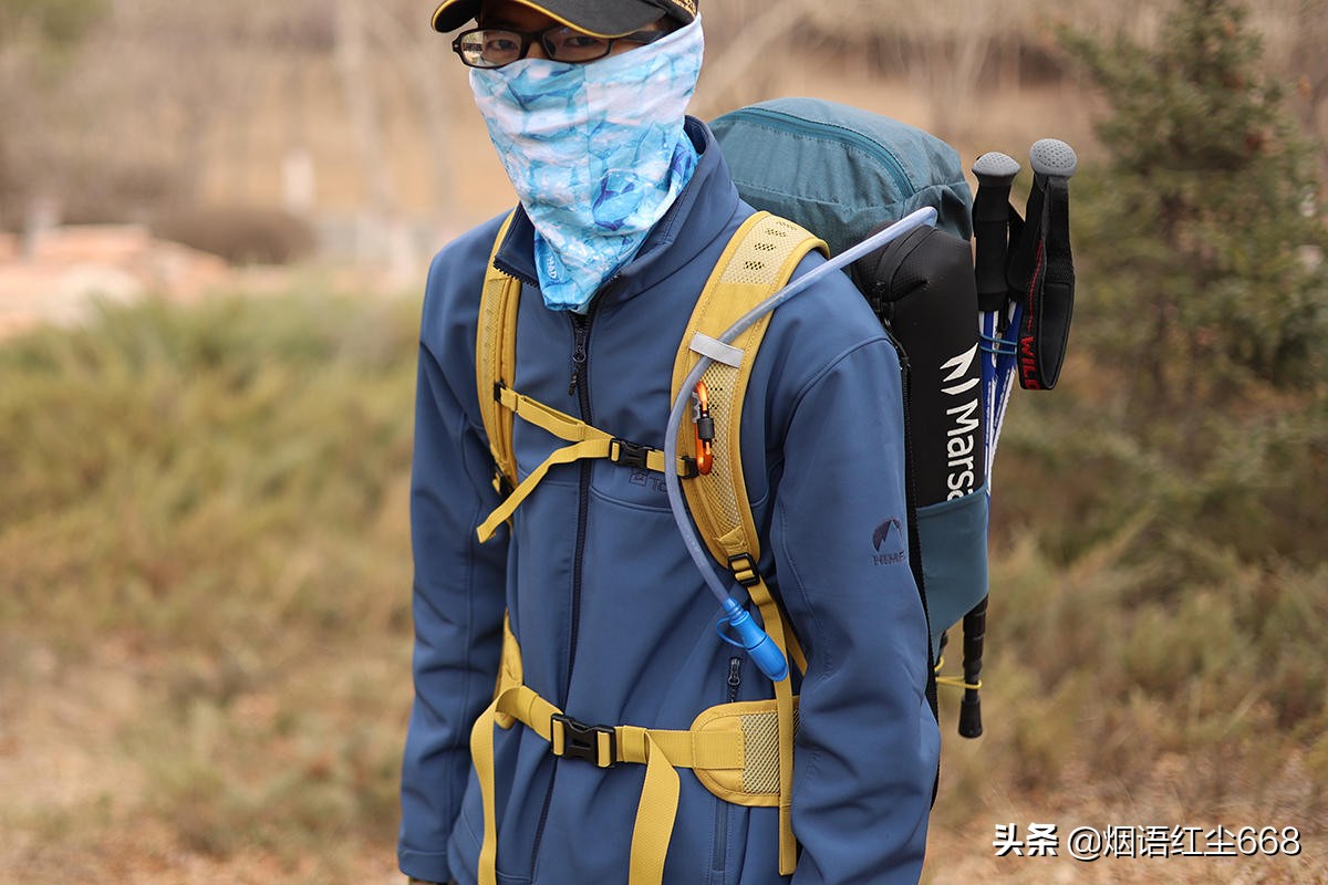 多特萤火虫哪个颜色最好看,多特萤火虫怎么挂折叠登山杖