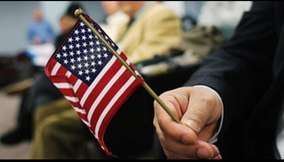 突破8万亿美元！中国半年GDP超过英法德日四国之和，美国呢